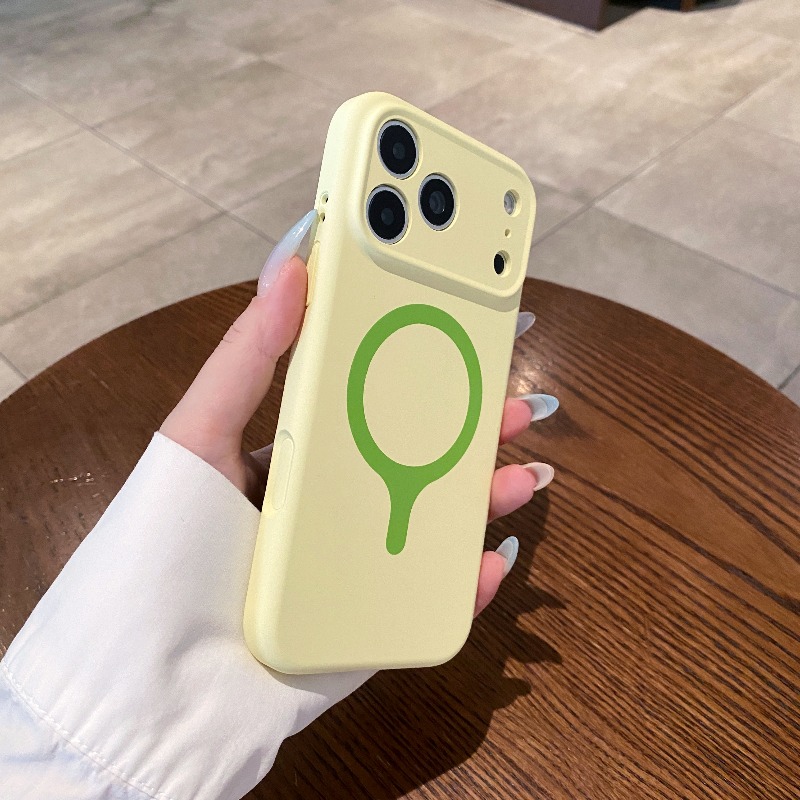 Luxury Smooth Liquid Silicone  - огляд і ціна Liquid Silicone Magnetic Phone Case